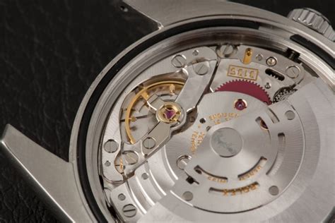 rolex oyster 3136|3135 vs 3235 movement.